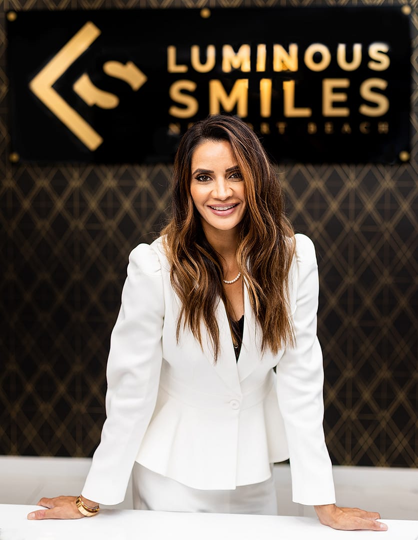 Luminous Smiles | Portraits Dr. Desai