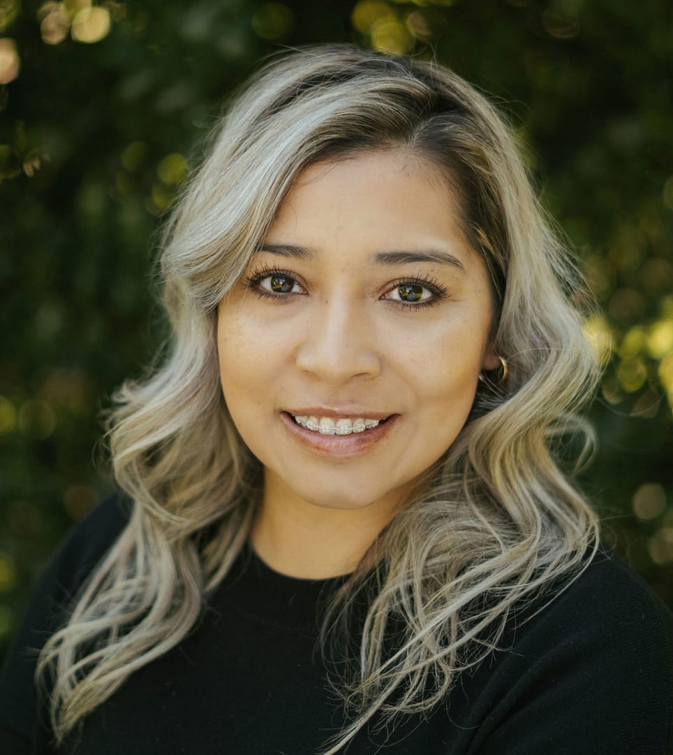 alma headshot