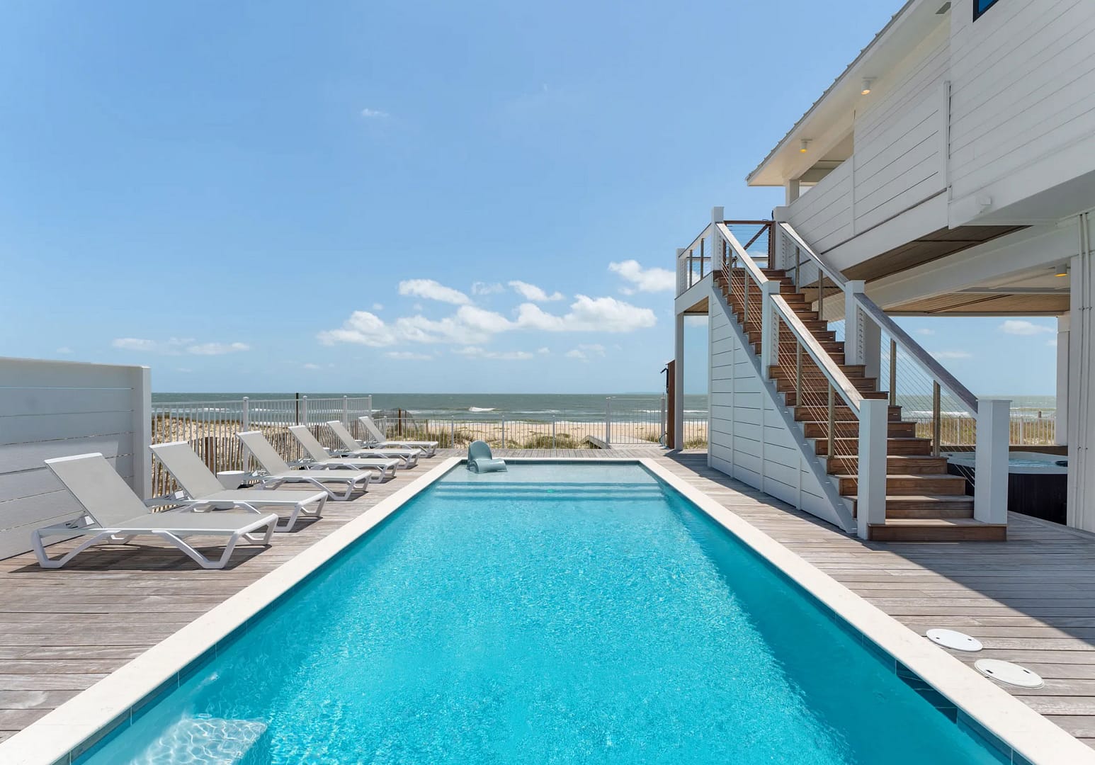 Wander St. George Island pool